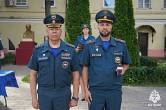 В Главном управлении МЧС России по г. Москве состоялось торжественное вручение погон, в числе награждённых сотрудник Управления по ЮЗАО ГУ МЧС России по г. Москве Павел Михайлович Савченко.