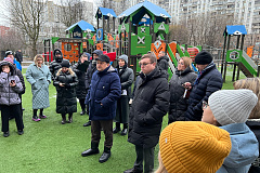 Встреча главы управы с жителями района по адресу: б-р Адмирала Ушакова, д. 9
