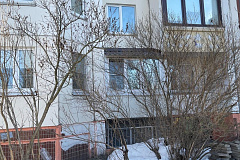 По требованию Мосжилинспекции житель района Южное Бутово демонтировал незаконный балкон