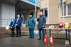 В Полиграфическом комплексе «Красная Звезда» прошла важная тренировка по эвакуации людей при возникновении пожара. Объект обладает высокой пожарной нагрузкой, поэтому действия по эвакуации должны быть отточены до автоматизма!