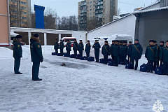 В Управлении по Юго-Западному административному округу Главного управления МЧС России по городу Москве состоялся строевой смотр личного состава